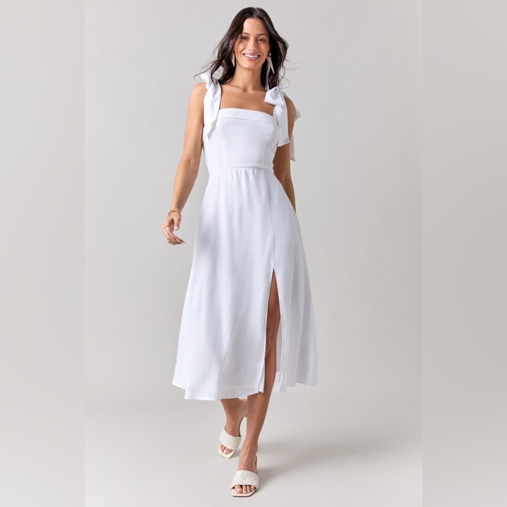 NWT Francesca’s Lea Bow Tie Midi Dress